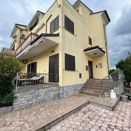 Holiday Apartments Sonne Rovinj Exterior photo