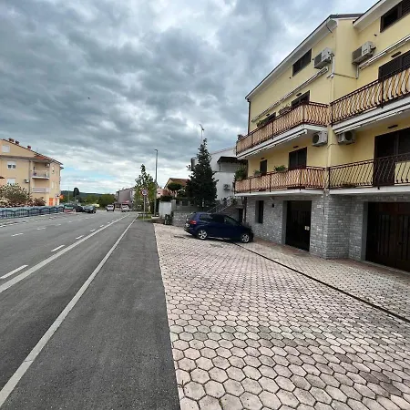 Holiday Apartments Sonne Rovinj Exterior photo