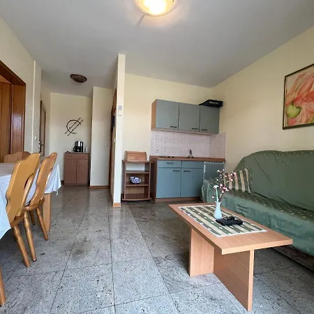 Holiday Apartments Sonne Rovinj Exterior photo